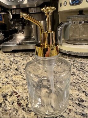 Amazon Clear Glass Syrup Dispenser with Gold Pump